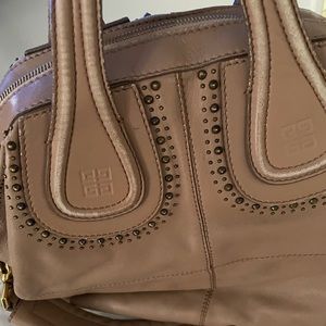 Givenchy Nightingale